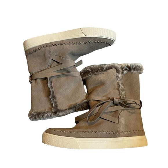 Toms Women's Vista Suede & Faux-Fur Booties NEW - Picture 1 of 10